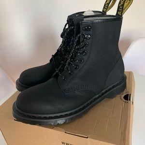 BRAND NEW Dr. MARTINS!